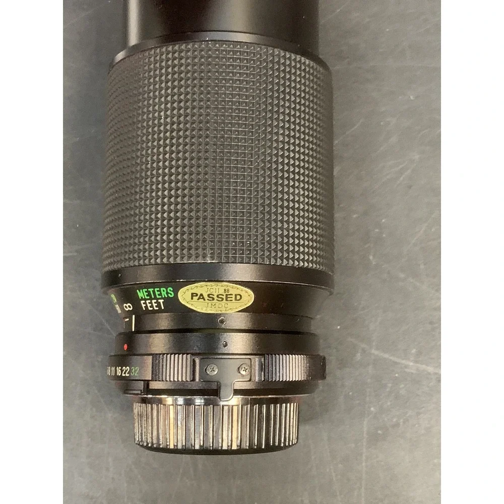 Vivitar 80-200mm 1:4.5 Auto-Zoom 55 mm Lens No. 22821407